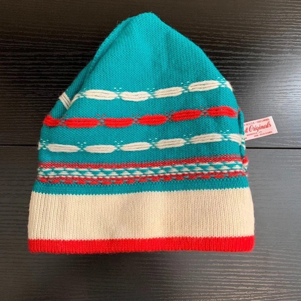 Vintage Vermont Originals Knit Winter Ski Hat Beanie Snowflakes‎ 100% Wool